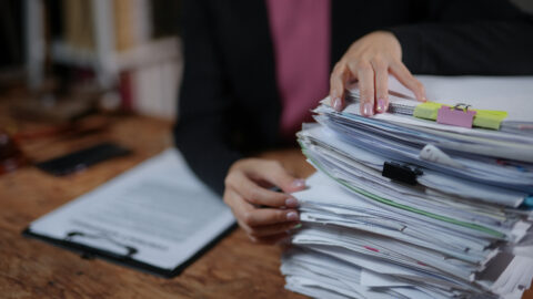 ‘Stop nieuwe EU-eisen die documentatie voor elk kozijn laten exploderen’
